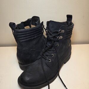 Sofft Baxter Aqua Sofft Black Lace-Up Ankle Booties